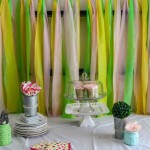 How To Make A Photo Backdrop With Plastic Tablecloths